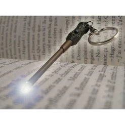 Cinereplicas Harry Potter Keychain Harry´s Wand Illuminating