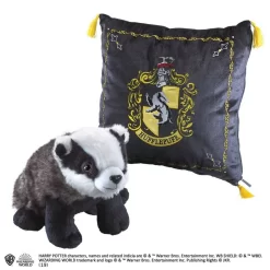 Noble Collection Harry Potter Pillow With Plush House Mascot Hufflepuff -Professional Harry Potter Product Store noble collection nob7045 harry potter pillow with plush house mascot h 3